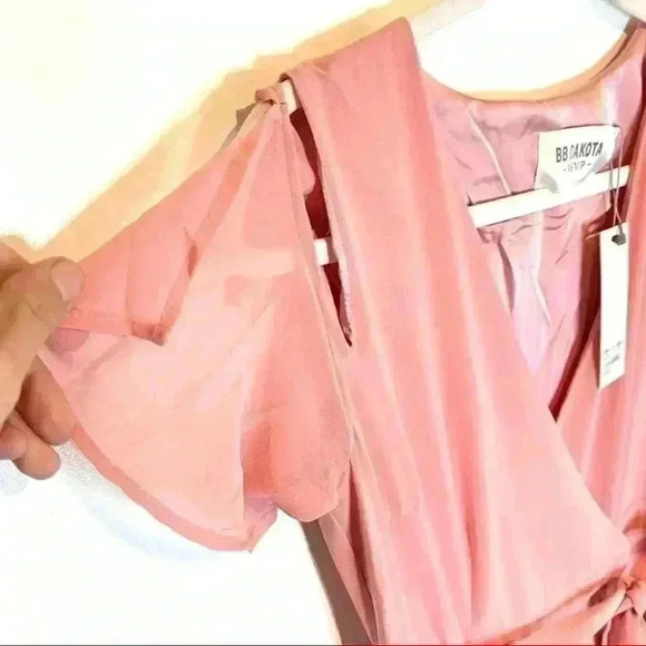 NWT BB Dakota RSVP Cross My Heart Wrap Maxi Dress - Picture 7 of 8